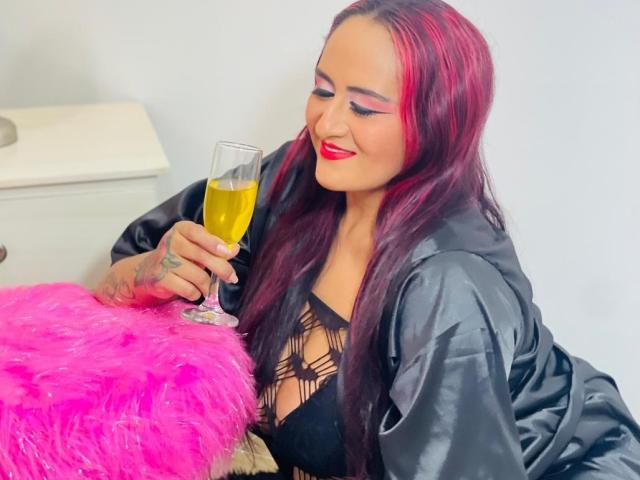 NikolUnlimit - Live sex cam - 28793327