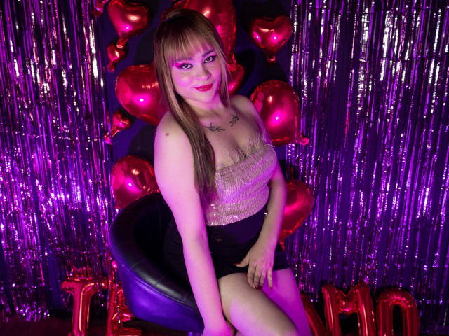 LailaDurmont - Live sex cam - 28797236