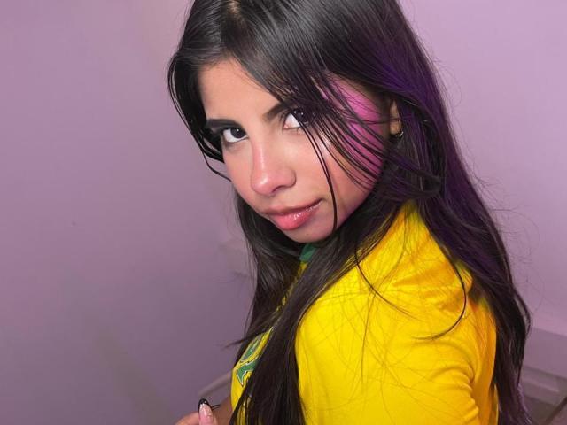 CelesteMorel - Porno na żywo i seks kamera - 28798700