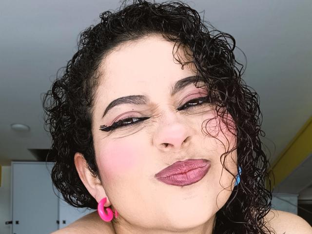IrinaSweett - Live porn &amp; sex cam - 28802684