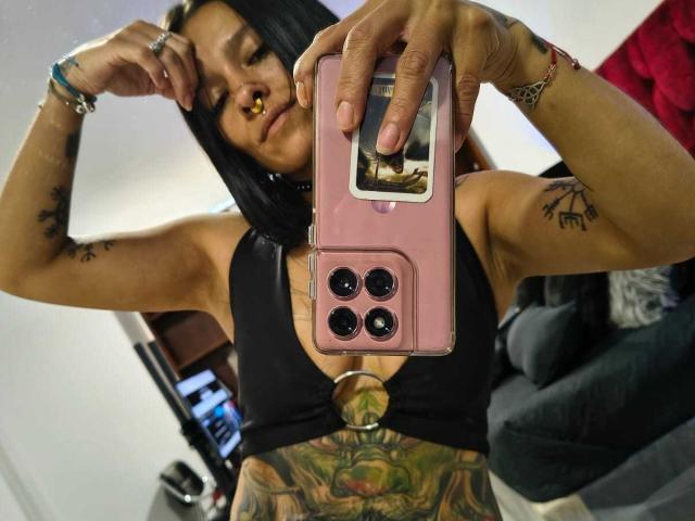 AmelieBlake - Live porn &amp; sex cam - 28802969