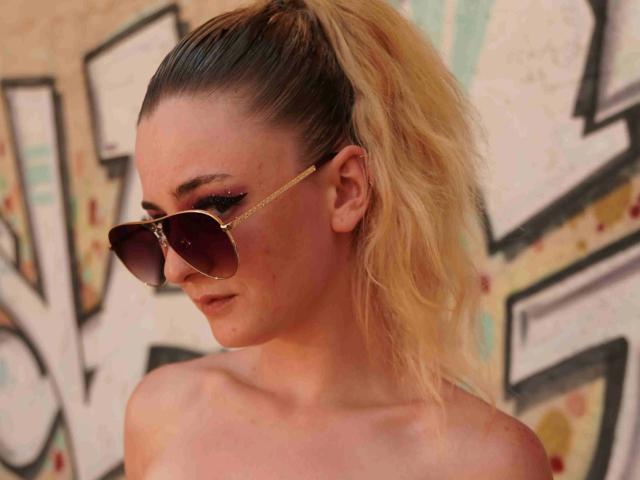 Melly4you-hot - Live sex cam - 28804463