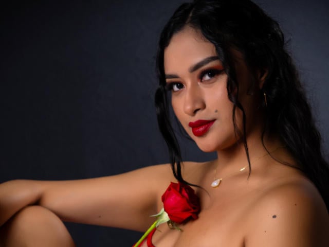 AdalinaVera - Live sex cam - 28805594