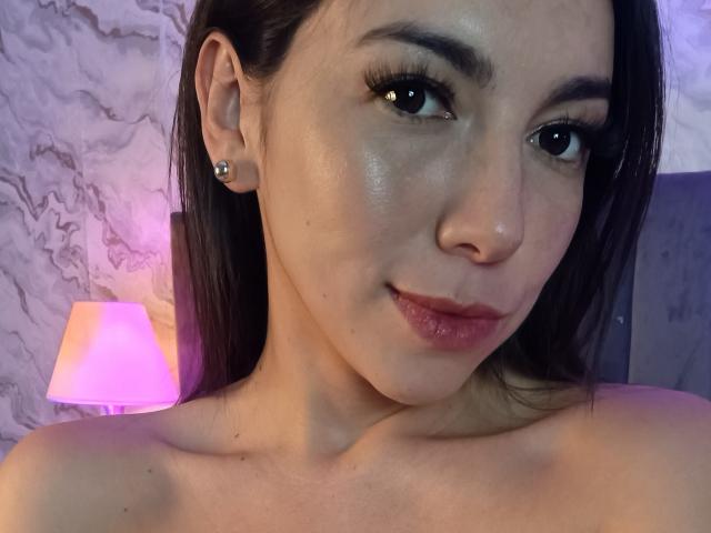 MiaReed - Live sex cam - 28806467