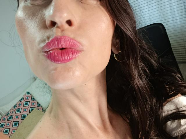 AliceRossi - Camera khiêu dâm &amp; quyến rũ trực tiếp - 28808027