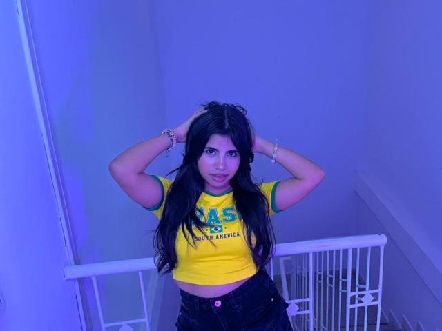 CelesteMorel - Live sexe cam - 28809035