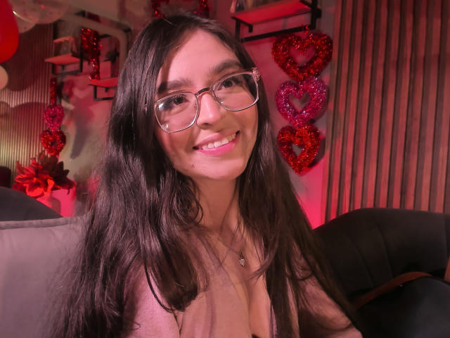 EvaMcAllister - Live sexe cam - 28810163