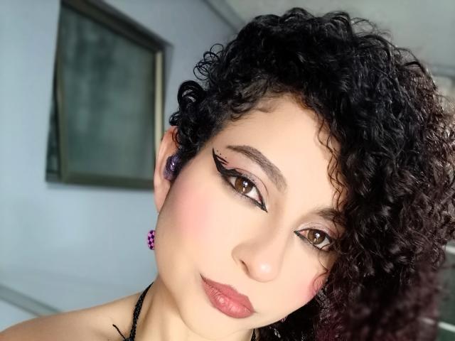 IrinaSweett - Live porn &amp; sex cam - 28812380