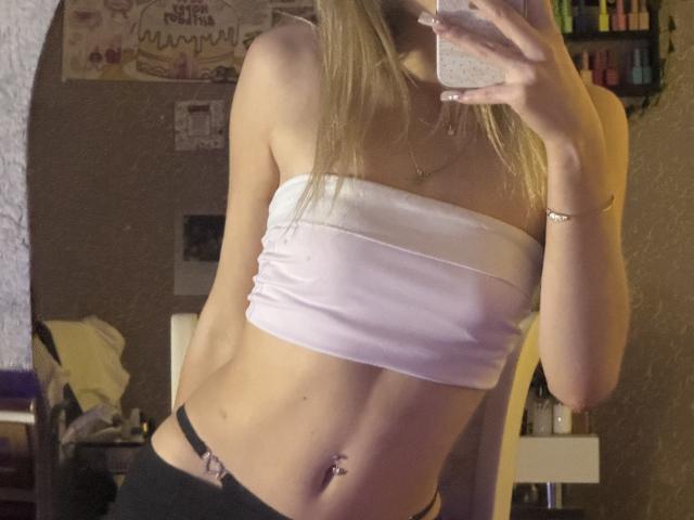 AmilySunray - Sexe cam en vivo - 28812617