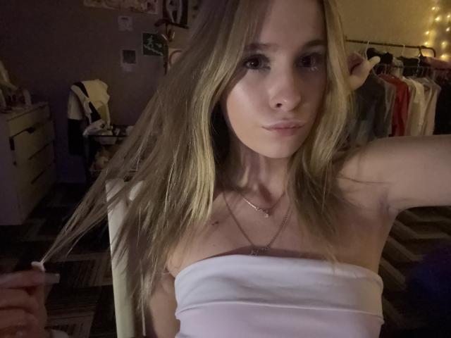 AmilySunray - Sexe cam en vivo - 28812632