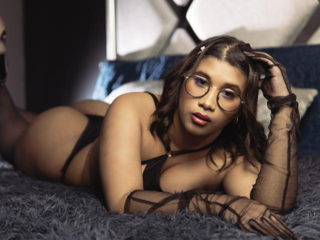 LoreDuval - Sexe cam en vivo - 28813577