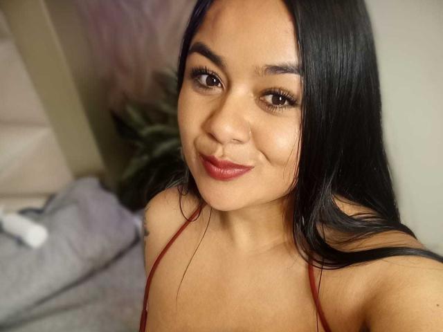 HannahMolly - Élő pornó és szexkamera - 28815080