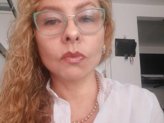 MiaAmoretti - Camera khiêu dâm &amp; quyến rũ trực tiếp - 28818272