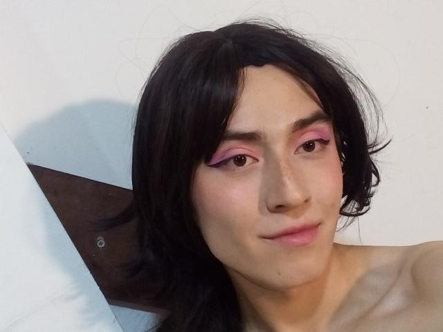 EllieCherry - Live Sex Cam - 28818506