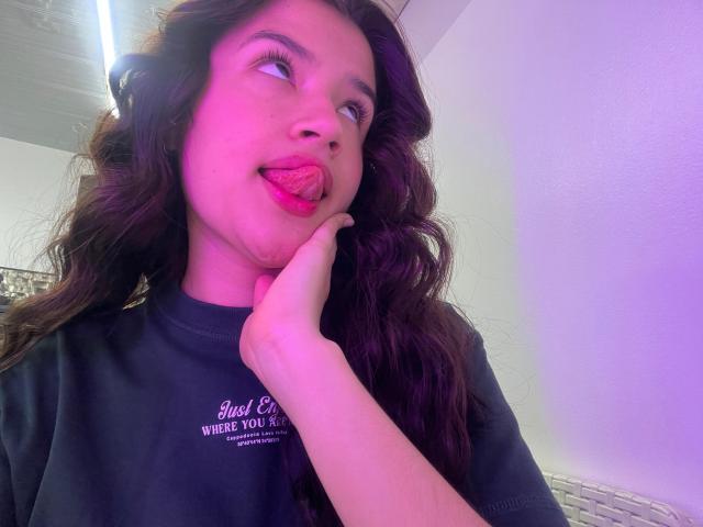 IrisBlair - Sexe cam en vivo - 28820723