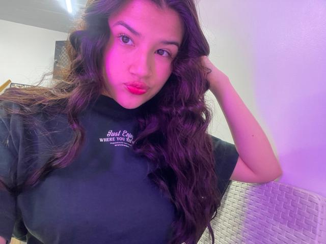 IrisBlair - Sexe cam en vivo - 28820732