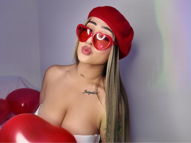 MaeCollins - Live porn &amp; sex cam - 28820750