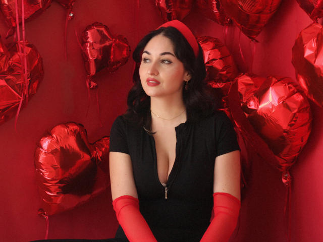 StefanaWinter - Live porn &amp; sex cam - 28820945