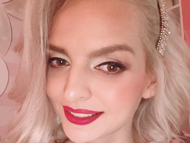 DouceAmelia - Live porn &amp; sex cam - 28821737