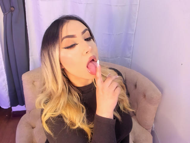 MelissaLust - Live sex cam - 28822319