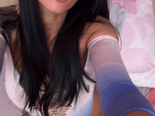 AndraD - Live porn &amp; sex cam - 28822544