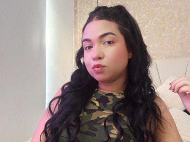 AliceSmity - Live sex cam - 28826123