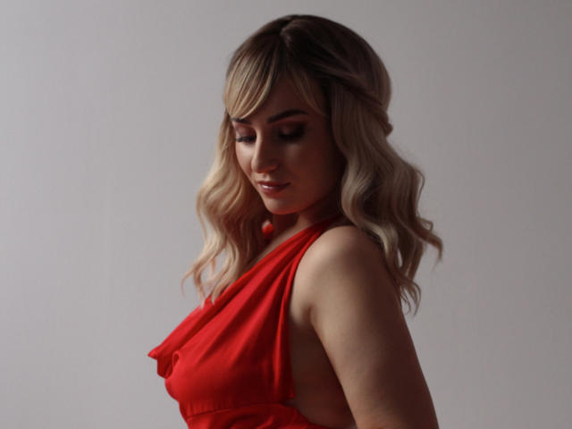 MilenaBaldwin - Live sexe cam - 28828223