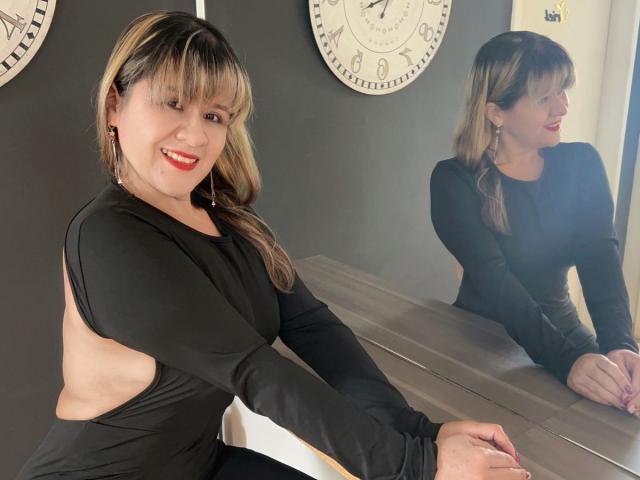 SophySheikh - Live porn &amp; sex cam - 28830710