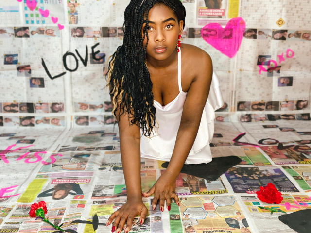 KarinaFlowers - Live porn &amp; sex cam - 28833539