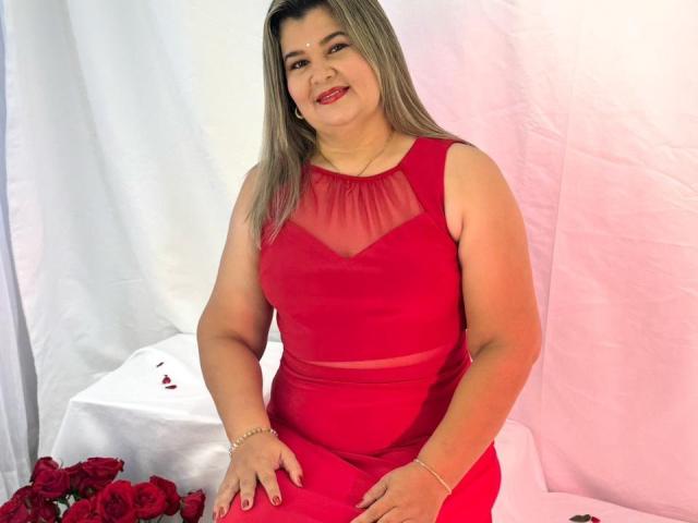 AdrianaPrettie - Live porn &amp; sex cam - 28834661