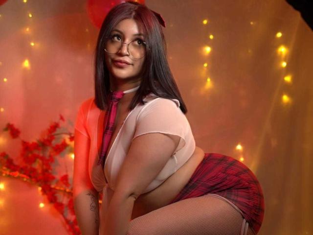 LeylaMiller - Live porn &amp; sex cam - 28835384