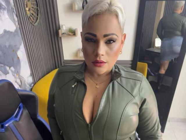 GianellaCox - Live porn &amp; sex cam - 28836896