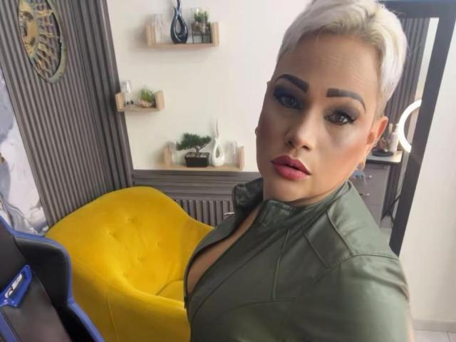 GianellaCox - Live porn &amp; sex cam - 28836938