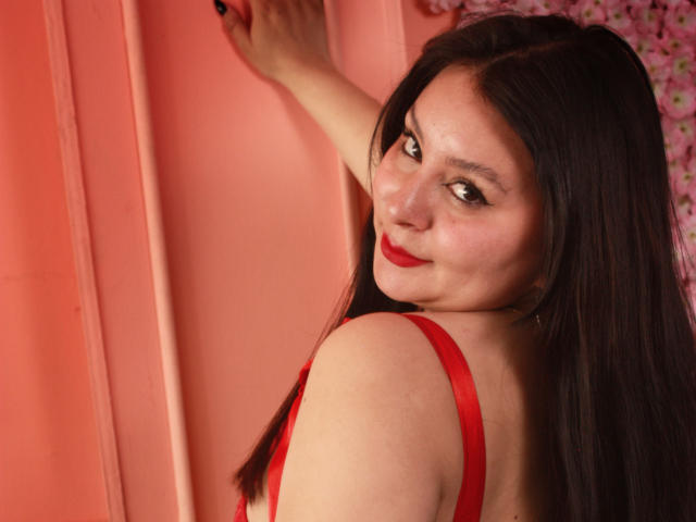 EmaJames - Live sex cam - 28838393