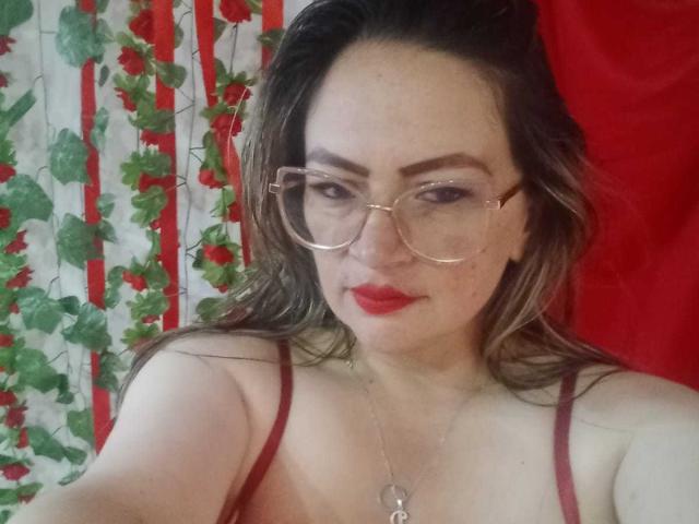 LadyLure - Live sex cam - 28838684