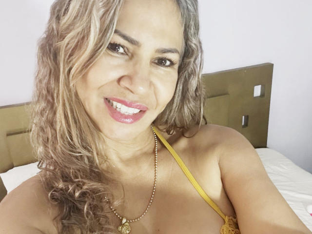 BrigiteWalsh - Sexe cam en vivo - 28839707