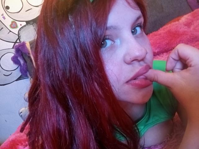 SophieHill - Live sex cam - 28840151