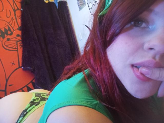 SophieHill - Live sex cam - 28840175