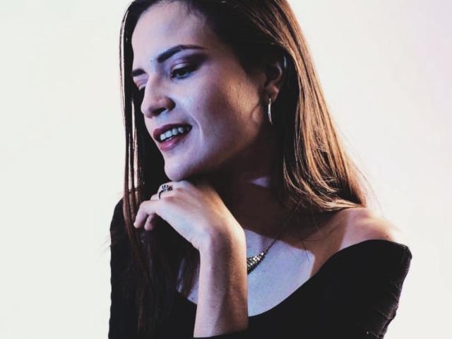 EmmaHerby - Live sex cam - 28842659