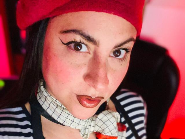 MadameFetish - Live sexe cam - 28843466