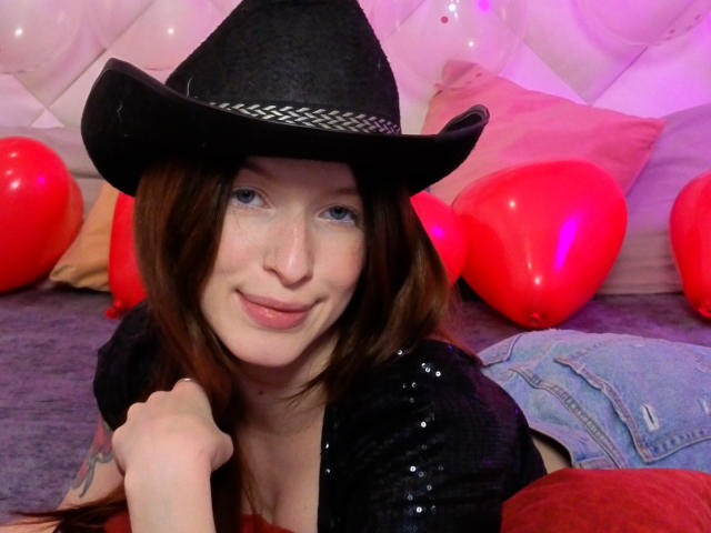 MeganSolar - Live porn &amp; sex cam - 28844765