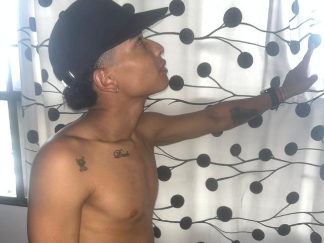 ChrisSexi - Sexe cam en vivo - 28847408