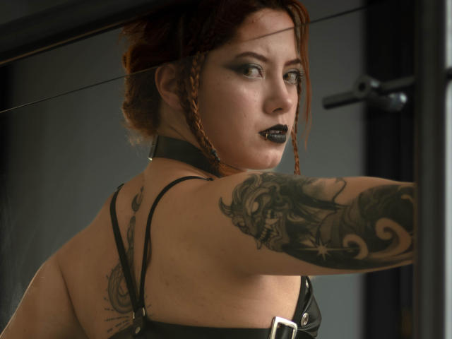 EmmaThomsonn - Live porn &amp; sex cam - 28848167