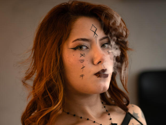 EmmaThomsonn - Live porn &amp; sex cam - 28848185