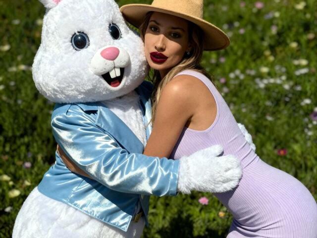 ElzaKomx - Live porn &amp; sex cam - 28849016