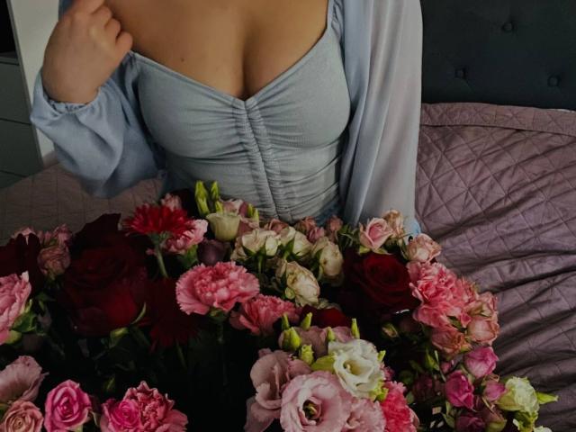 Sambucka - Live sex cam - 28850399