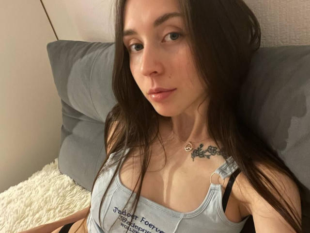 AnissaRaumhill - Live porn &amp; sex cam - 28852757