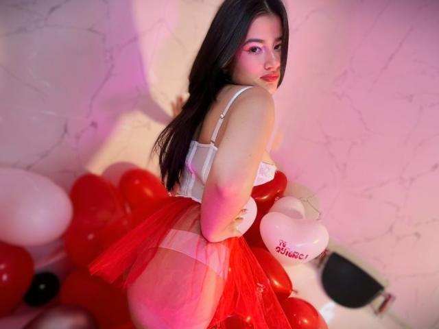 IrisBlair - Live porn &amp; sex cam - 28855892