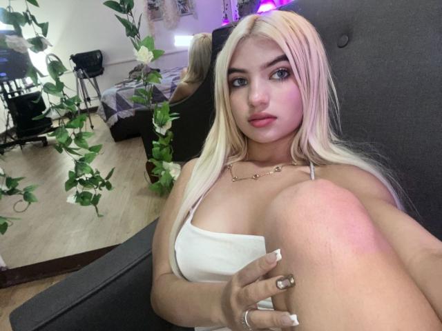 SabrinaColle - Sexe cam en vivo - 28861103