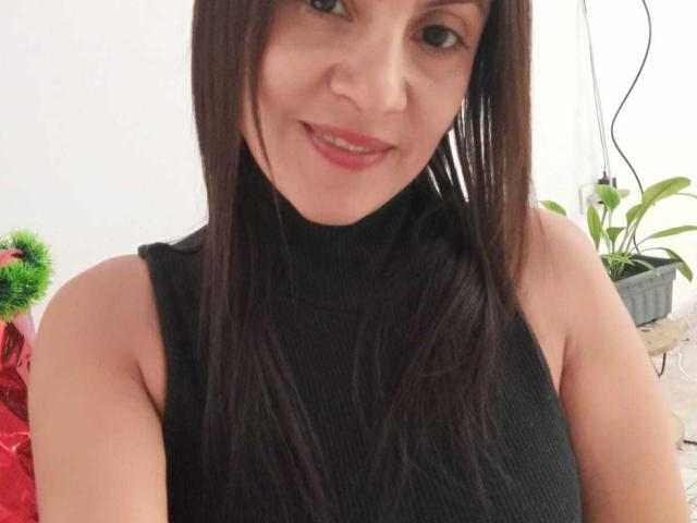 SolaraDubois - Live sex cam - 28861175